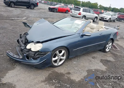 2005 Mercedes-Benz Clk 320 из США, поврежденный, VIN WDBTK65G75T049166